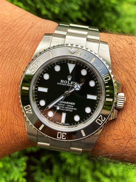 rolex non riparte|Rolex Submariner: Date or No Date – The Ultimate Question.